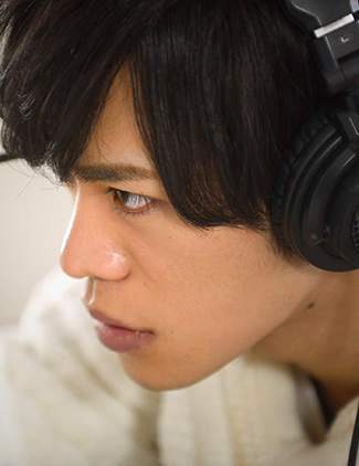 岸田叶人/小野賢章
